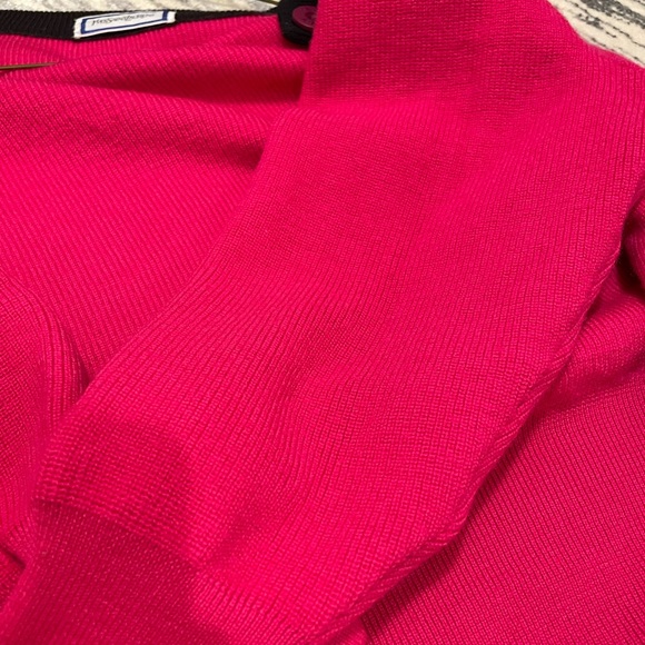 Vintage Yves Saint Laurent cardigan fuchsia - Picture 9 of 13